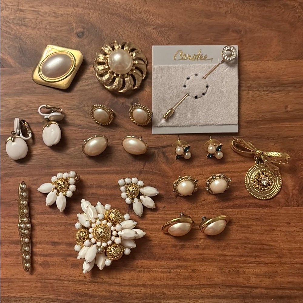 Vintage White Milk Glass Brooch & clip on earrings & more!